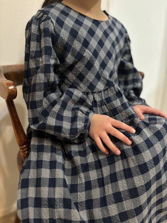 Navy Gingham kids One Piece ネイビーギンガムチェックキッズワンピース【size90ｰ140】 4枚目の画像