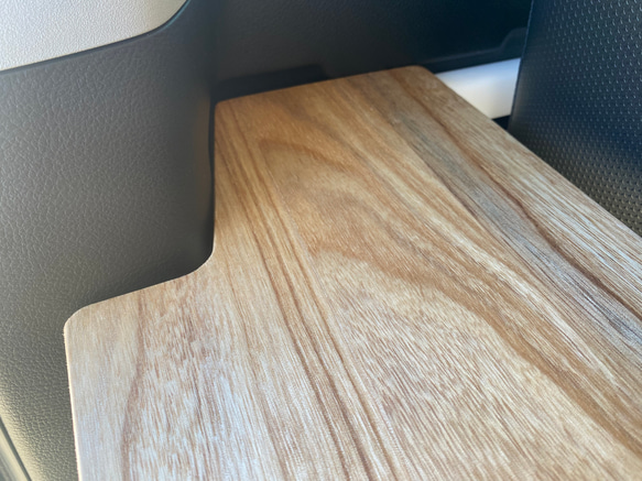 スズキ 新型ハスラー用ラゲッジボード 木製 塗装済み リクライニング対応 車中泊 5枚目の画像