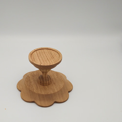 １３センチ　コンポート ケーキスタンド　木製　栗材　クリ　花びらリム皿 6枚目の画像
