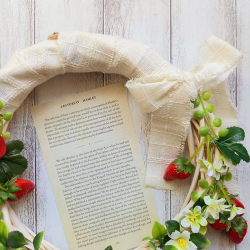 フラワーリース　春　いちご　約25cm フラワーリース春いちご約25cm