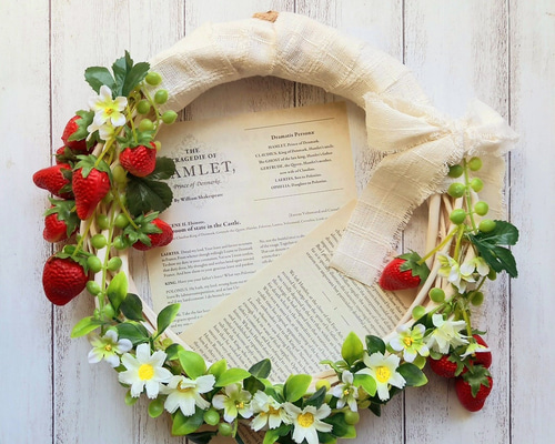 268.マーガレット&いちご　春リース　フラワーリース 268.マーガレット&いちご 春リース フラワーリース Cheese Brie