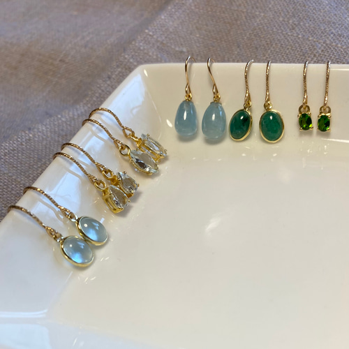 送料無料】14kgf 天然石 アクアマリン AAA マーキスファセット ピアス