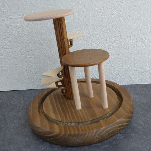 キャットタワー型ディスプレイスタンド【ガラスドーム】 その他置物