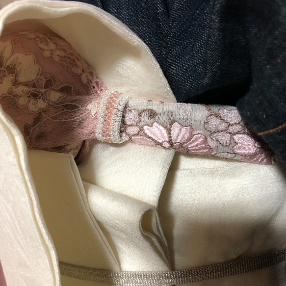 帯枕も使える帯揚げ付き三重紐　チュールレースが美しい　灰ピンクと桜柄 9枚目の画像