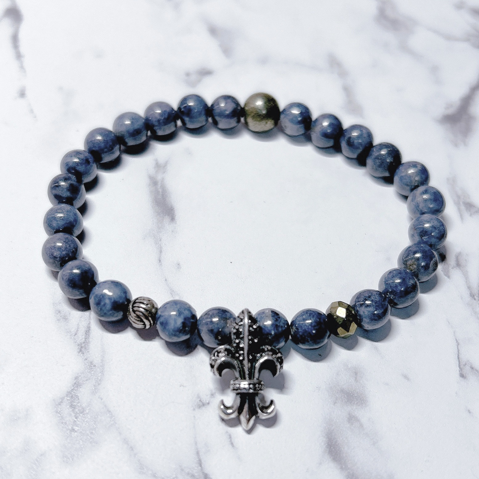 サファイアブレスレット