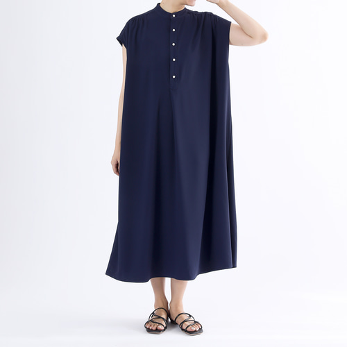 tank dress 水色 ノースリーブ ロングワンピース　新品タグ付き ノースリーブ 淡水パールボタン ゆったりロングワンピース
