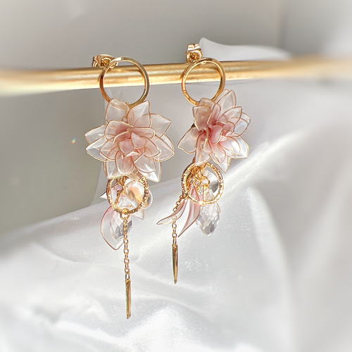 春色のダリア (フープ) p1171 ピアス（フープ） Cuore 通販
