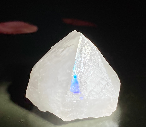 天からの祝福✨　アナンダライト　水晶　レインボークォーツ　原石　クリスタル 4枚目の画像