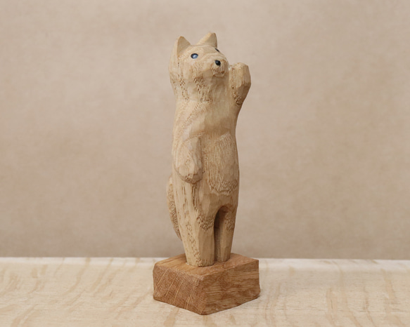 木彫り 招き猫（左手）ネコの置物（木材：栗/水楢）（No.N0009） 9枚目の画像