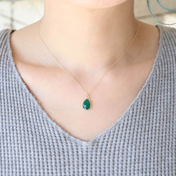 Green onyx charm necklace 1枚目の画像