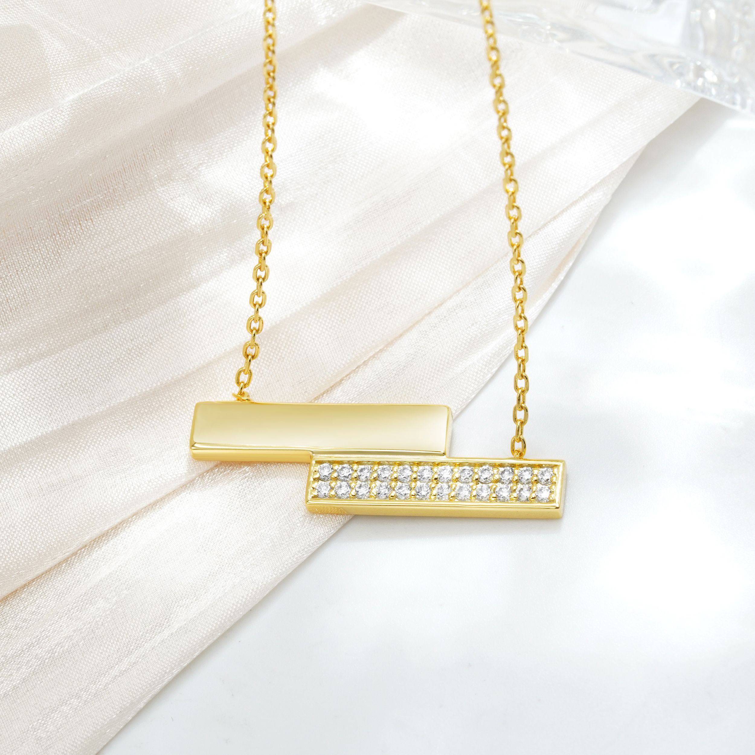 モダンモアサナイトバーネックレス P8H1218（4週間発送）