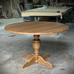 クラシックな木製テーブル　カフェテーブル 大サイズ＞クラシックモダン ダイニングテーブル カフェテーブル