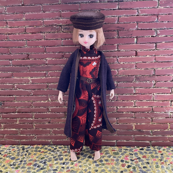 L2407 リカちゃん ブライス　ハンドメイド  服　アフリカファブリック　オールインワン　カーディガン ④ 1枚目の画像