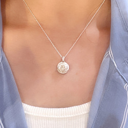 バラ　薔薇　モチーフ　ネックレス　silver925　ロープチェーン　シルバー　上品　プレゼント　かわいい 11枚目の画像