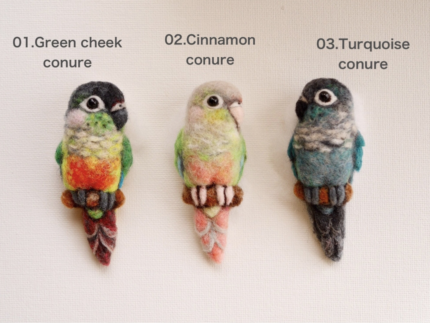 ウロコインコの羊毛フェルトブローチ ＊受注制作＊ 羊毛フェルト