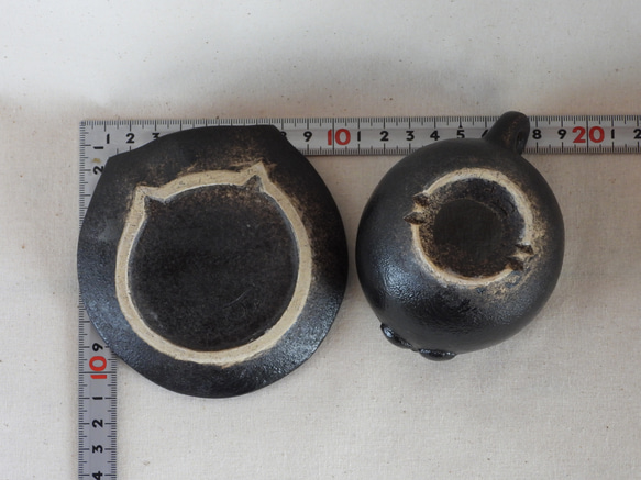 黒猫ちゃん陶製植木鉢(猫皿付き) 13枚目の画像