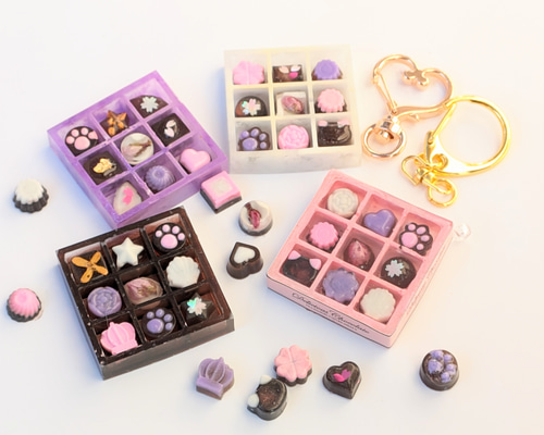 ミヤ　薔薇チョコBOXキーホルダー チョコボックス サンリオキャラクターズ 7個バラ売り〕バンダイ チャーム