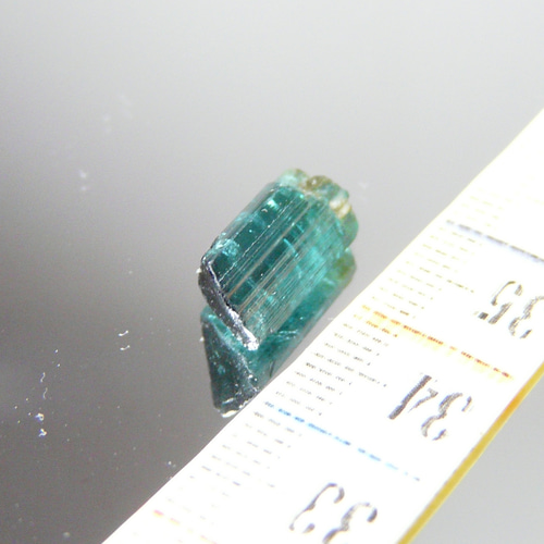 ナイジェリア産　トルマリン R234 【ナイジェリア産】 天然トルマリン（電気石） 原石 天然石