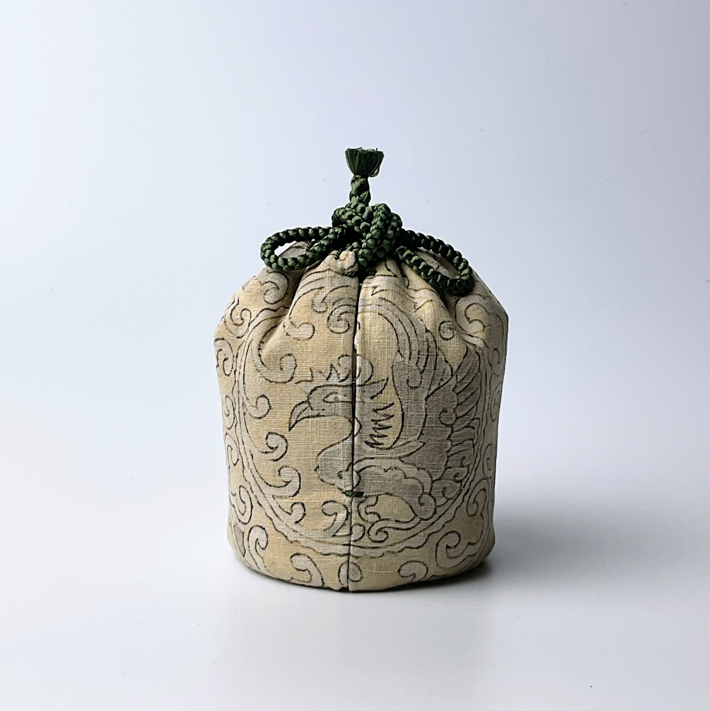 一点もの！鳳凰柄の仕覆　茶道・茶箱あそび・お茶会　ティータイム・インテリアに 【L-017】