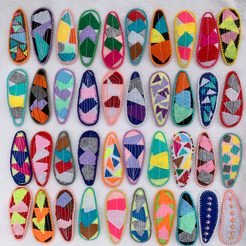 カラフル パッチンピン フェルト ビーズ刺繍 ランダムカラー 1点  