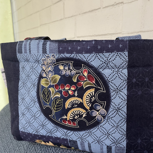 ☆和柄トートバッグ☆ 藍染め風 花柄 トートバッグ マダムバーバラ