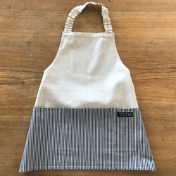 1人で着れる キッズエプロン120  男の子エプロン 女の子 子供エプロン 三角巾　着脱簡単なビックポケット 3枚目の画像