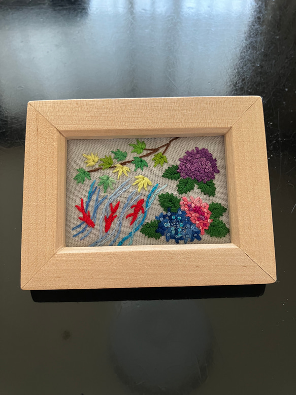 刺繍フレーム　紫陽花　青紅葉　金魚　梅雨　初夏　壁掛け　壁飾り　インテリア　雑貨 5枚目の画像