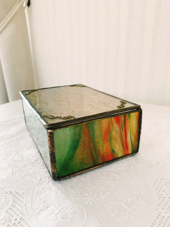 ステンドグラスのジュエリーBOX サンドブラスト 送料無料 チーク & バリグラス アメニティケース　麺棒入れ　コットンケース お菓子　小物入れ A1345133572(10400円)