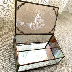 ステンドグラスのジュエリーBOX サンドブラスト 4枚目の画像