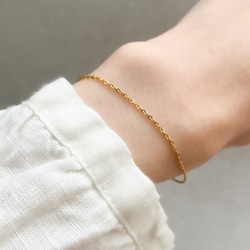 14KGF】つけっぱなしOK！細見え！極細チェーンブレスレット