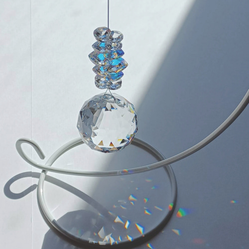 サンキャッチャー スワロフスキー ボール50mm 50mmスタンド型 スワロフスキーオーロラ ハートサンキャッチャー サン