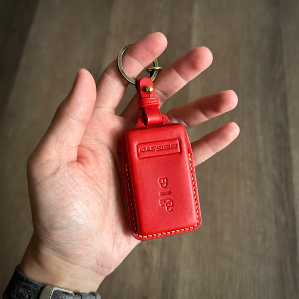 Ferrari ブッテーロ（イタリア） レザーキースーツ 革製品 スマートキーケース 本革 第4張的照片