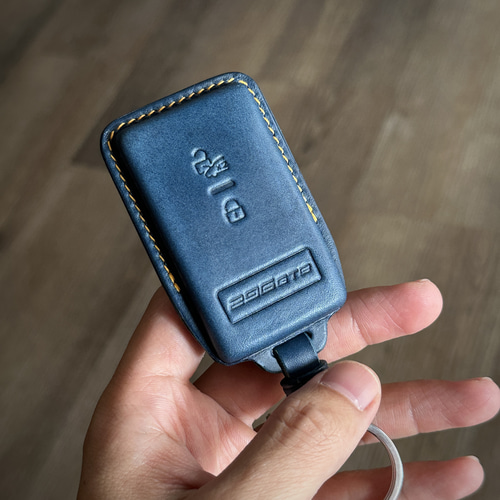 フェラーリ レザー製品 スマータッチャー キーケース Shao Leather