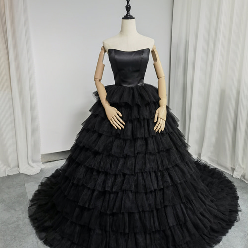 送料無料！豪華！カラードレス 柔らかく重ねたチュールスカート  