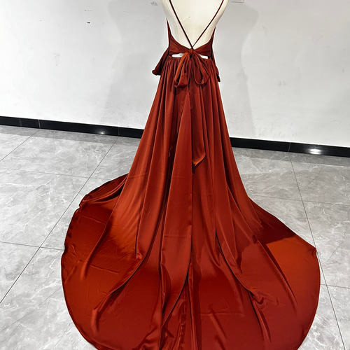 パーティードレス テラコッタ色 キャミソール Vネック 胸元フリル 快適  