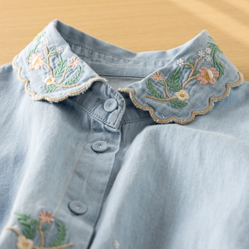 トップス レディース きれいめ カジュアル おしゃれ 薄手 カットソー 刺繍 ブラウス シャツ 長袖 大人 可愛い Vネック  韓国 コーデ ホワイト 白 春 冬 秋 2 楽天市場】トップス レディース きれいめ カジュアル おしゃれ