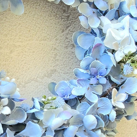ブルーの紫陽花とブバリアのリース*約26cm*『Creema限定』『母の日』 5枚目の画像
