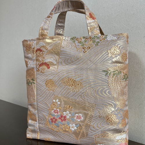 オーダー出品＊専用＊着物帯リメイクトートバッグ 着物帯リメイク☆トートバッグ 質の良い帯地を普段使いのバッグ