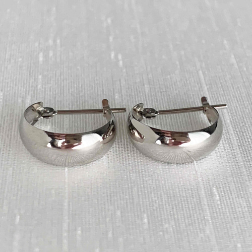 地金＊プラチナ【5×10mm 月甲フープピアス】pt900刻印入 日本製 新品！ 地金＊プラチナ【5×10mm 月甲フープピアス】pt900刻印入 日本製