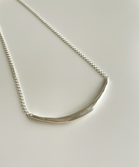 crescent necklace _ s925 三日月 マット silver925 シルバー925ネックレス 3枚目の画像