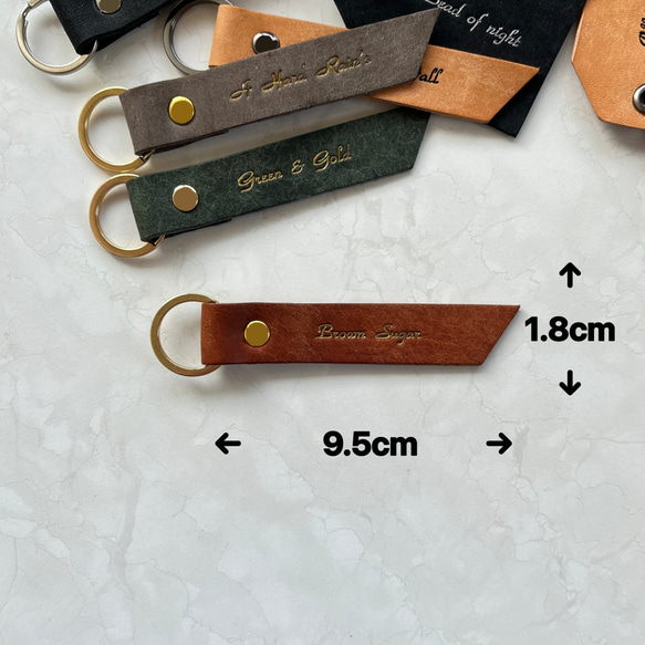 エスコートカード　ネームタグ キーホルダー 名入れ　箔押しいたします　バッグチャーム 席札 ドッグタグ ベビーギフト 5枚目の画像