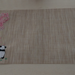桜とパンダの手刺繍ランチョンマット 4枚目の画像