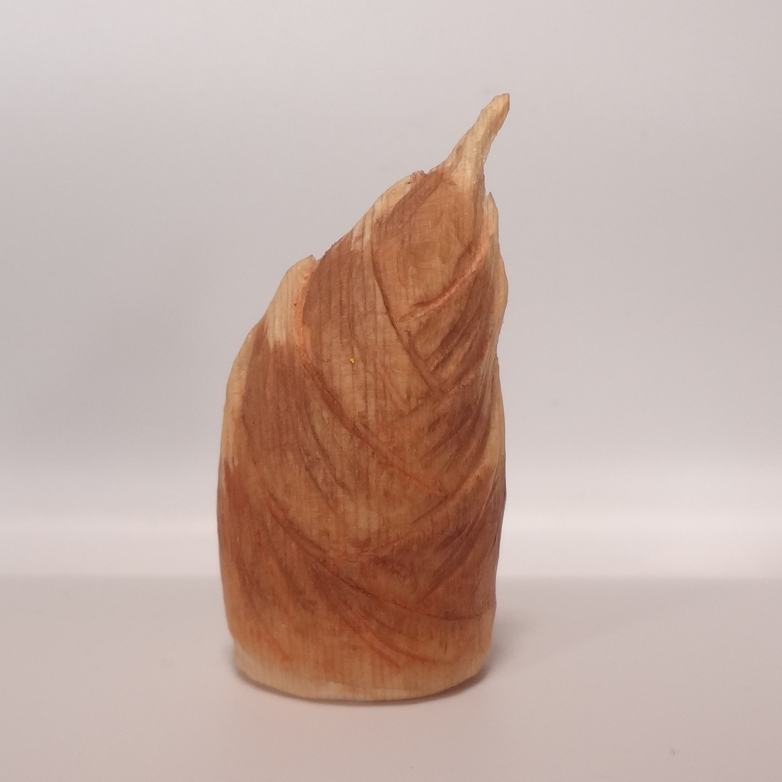 木彫刻 アート 『 筍 』たけのこ 一刀彫 桐 モモ ハンドメイド 彫刻