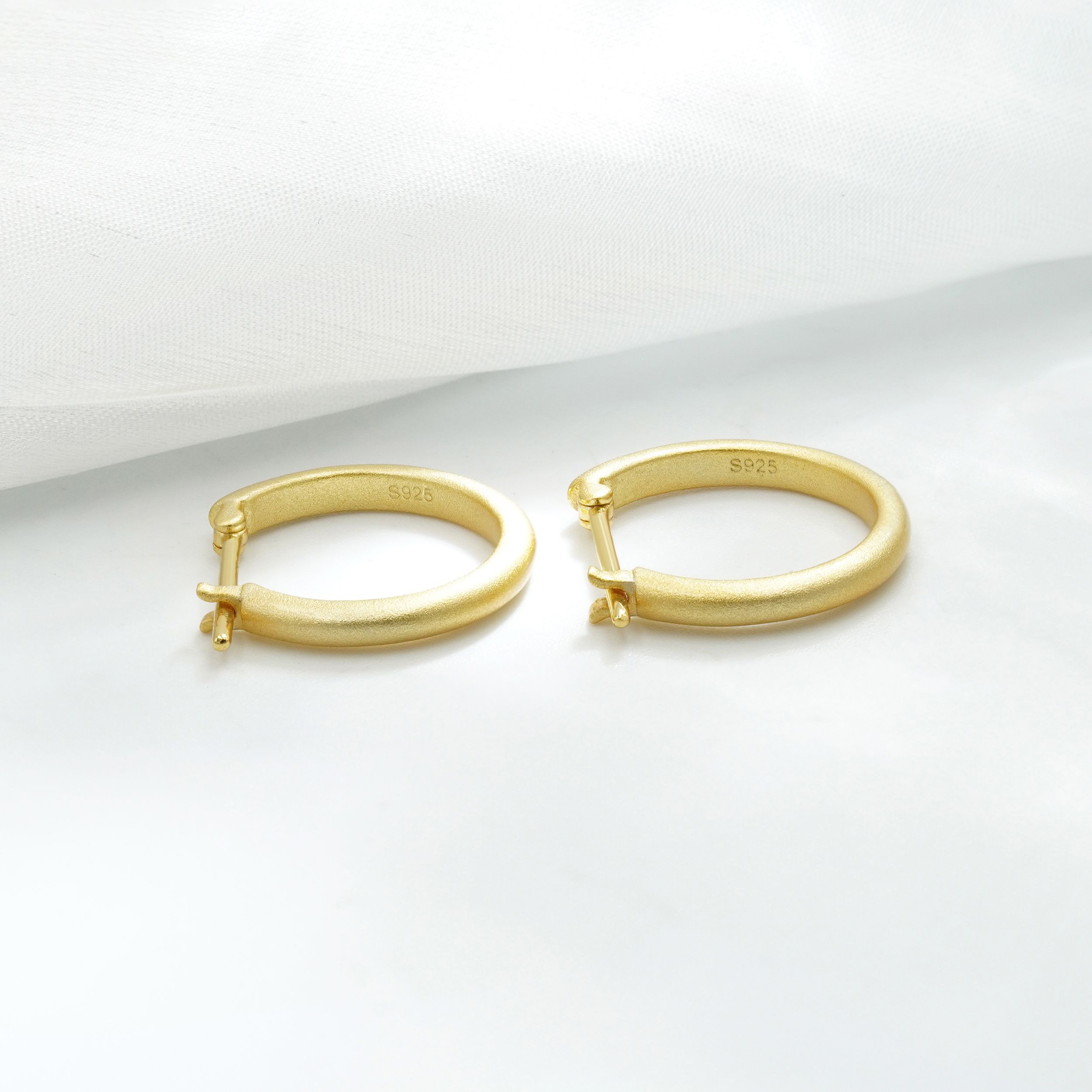 シンプルフープピアス 即発送可 20231223-99