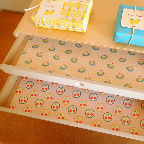 さくらんぼ柄デザインペーパー 包装紙 ラッピングペーパー 紙もの