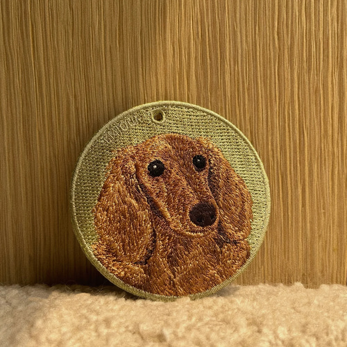刺繍キーホルダー キーホルダー ダックスフンド ダックス 誕生日