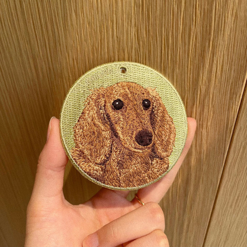 刺繍キーホルダー キーホルダー ダックスフンド ダックス 誕生日