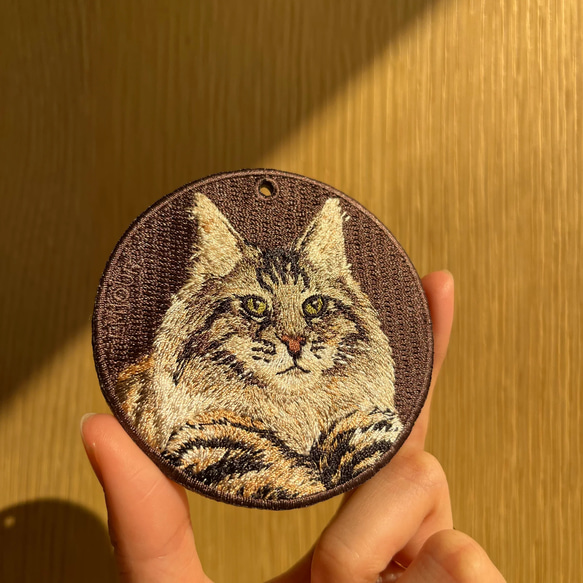 刺繍キーホルダー キーホルダー メインクーン ペルシャ猫 母の日 プレゼント お出かけバッグ 両面刺繍 or-072 4枚目の画像