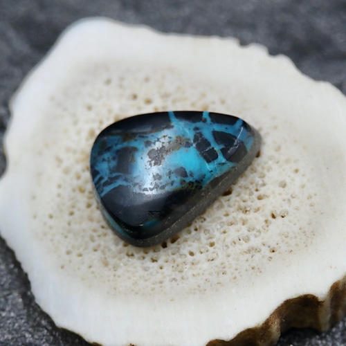 ターコイズ ルース 021 5,28ct BlueMoon Turquoise ブルームーン ターコイズ BM-08