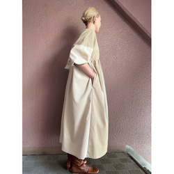 RATA❤️長度可以選擇❤️特殊搶眼的刺繡材質❤️光滑的棉質材質❤️柔軟的連衣裙❤️寬鬆蓬鬆的米色 第14張的照片